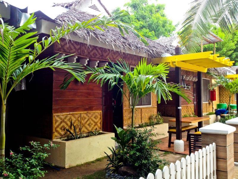 Dubay Panglao Beachfront Resort Libaong Buitenkant foto