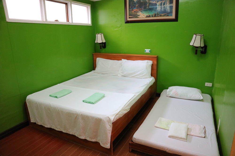 Dubay Panglao Beachfront Resort Libaong Buitenkant foto