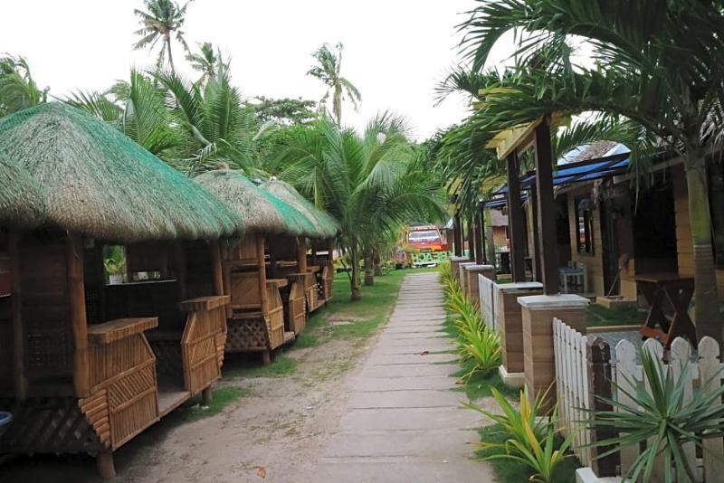 Dubay Panglao Beachfront Resort Libaong Buitenkant foto